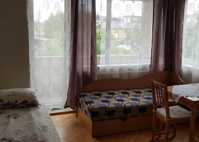 Livingpalanga- Meta12 * Palanga