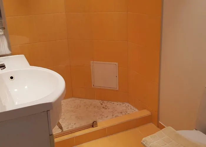 Livingpalanga- Meta12 Apartmán *